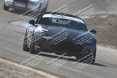 media/Oct-18-2025-Speed Ventures (Sat) [[8b3b7cf525]]/Yellow/Session 2 (Phil Hill)/